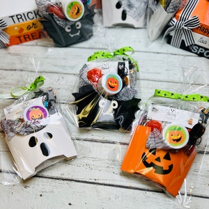 READY TO SHIP** Halloween Trick or Treat Container: Kids Boo Bag Filler