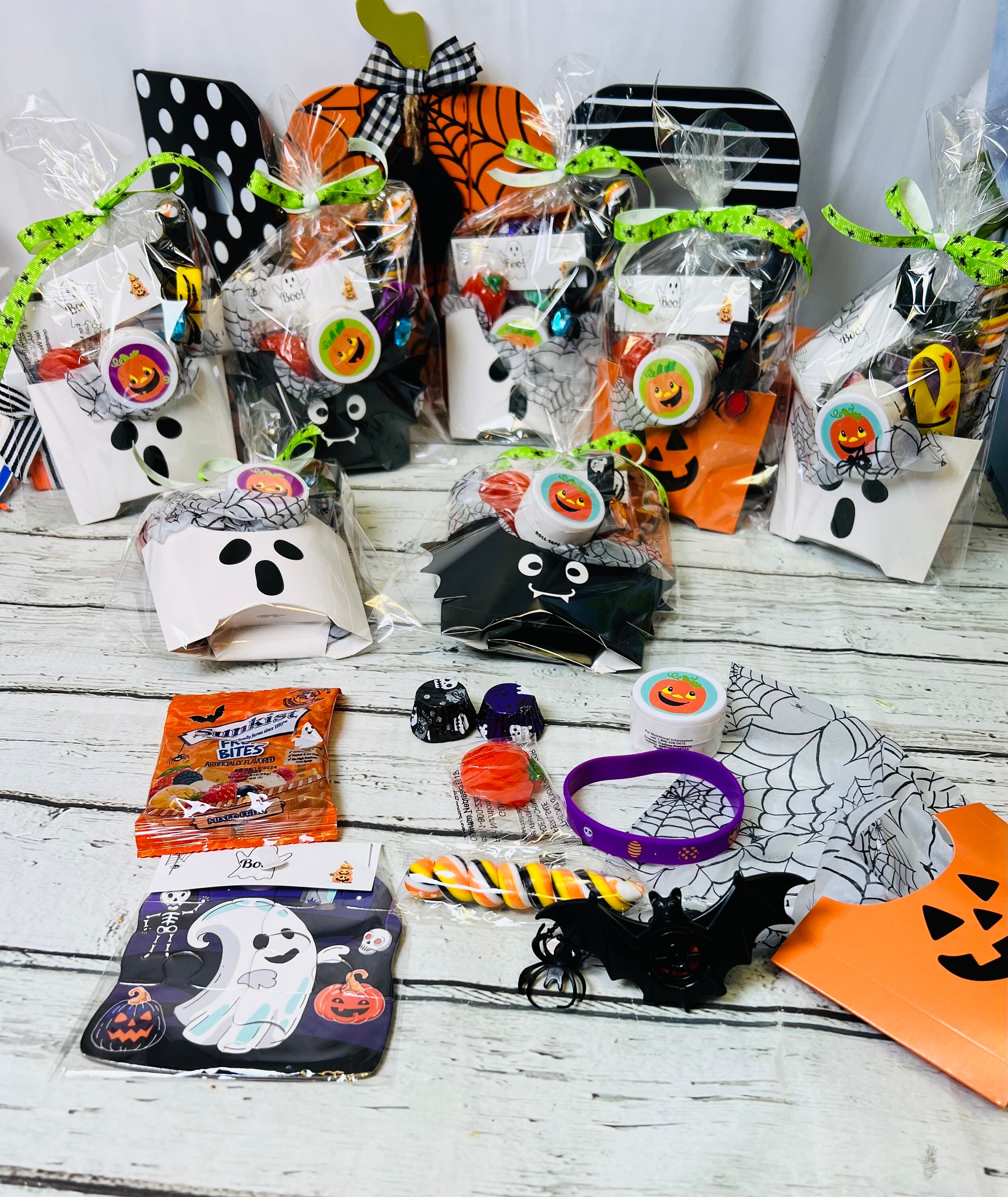 READY TO SHIP** Halloween Trick or Treat Container: Kids Boo Bag Filler ...