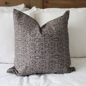 Brown patterned cushion with duck feather insert 45x45cm, Country cotton throw pillow cover, Brown cushions, Decorative farmhouse