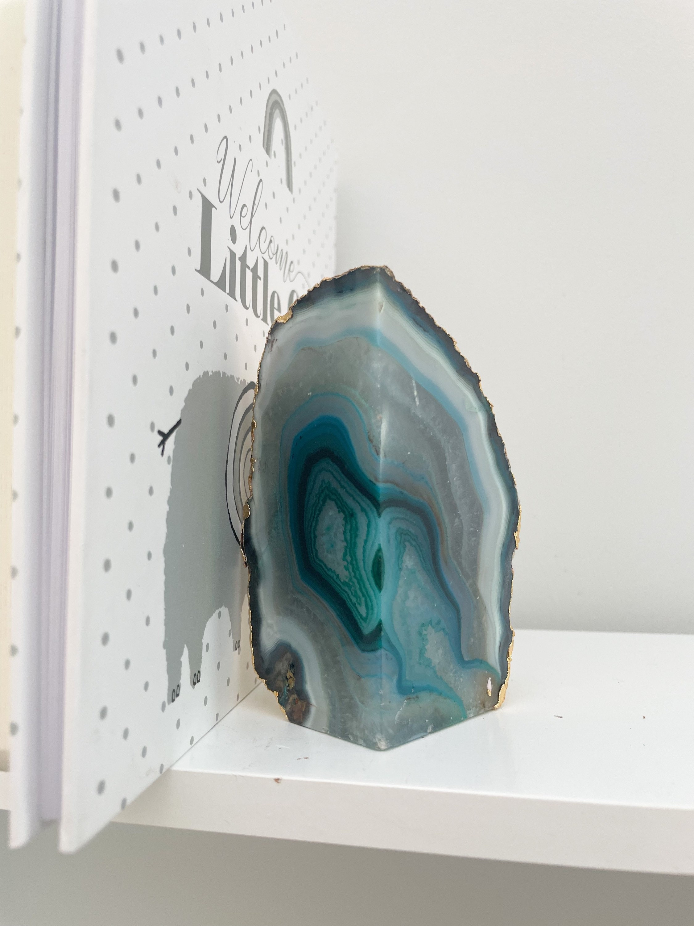 グリーンアゲート/ブックエンド 重い本のための金縁のグリーンアゲートブックエンド：クリスタル