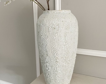 Große rustikale Bodenvase in Distressed Optik, Faux Stone Vase, große Vase aus Beton, Bauernhausdekor, große neutrale Vase