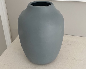 Small Ceramic grey Vase, Grey bud modern Vase - Vases for Dried Flowers, dark grey vases, gray home decor