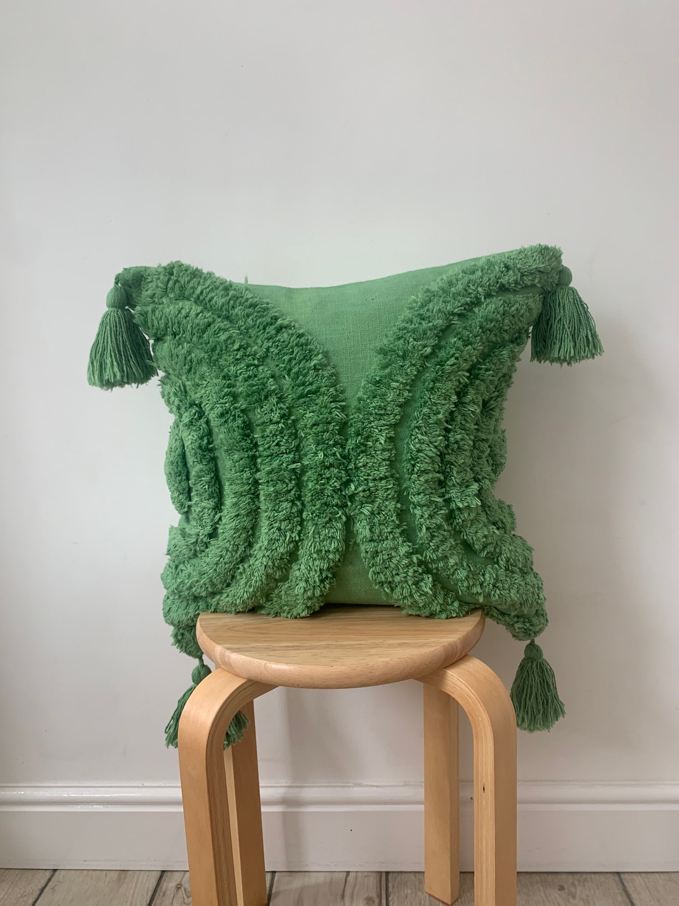 Housse de Coussin Green Throw Au Royaume-Uni, Coussin en Coton avec Glands, Oreillers Tuftés Verts, 