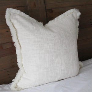 Ivory Fringed Cotton Cushion Cover: Boho Throw Pillow (45x45cm)