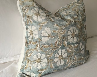 Floral blue linen effect country style cushion cover 45 x 45cm