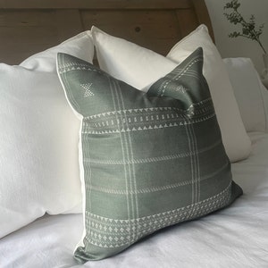 Minimalistic green stripe print cushion, Farmhouse Cushion cover, Country style cushions, green tickling throw pillow, country style cushion