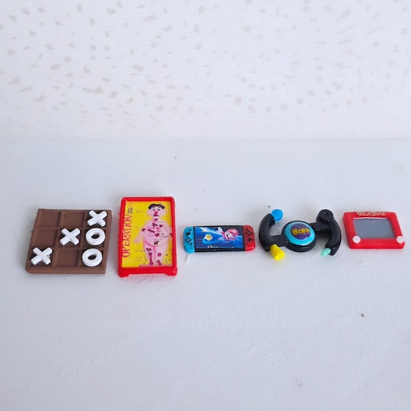 1:12 Scale Nintendo Switch, Etch A Sketch, Tic Tac Toe, Operation and Bop It