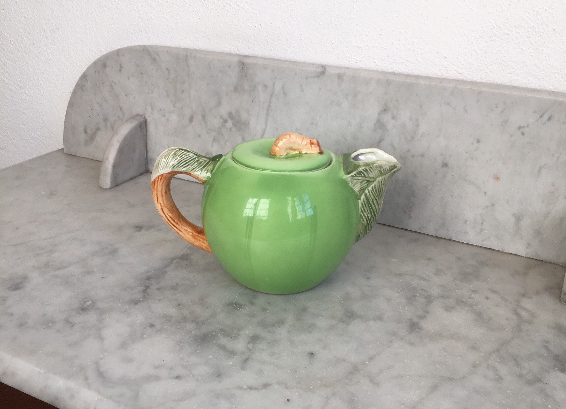 Théière Aux Pommes Vertes Majolica Vintage