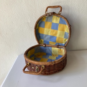 Vintage French basket/ purse with Fabric lining