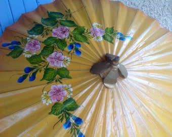 Parasol oriental laqué vintage