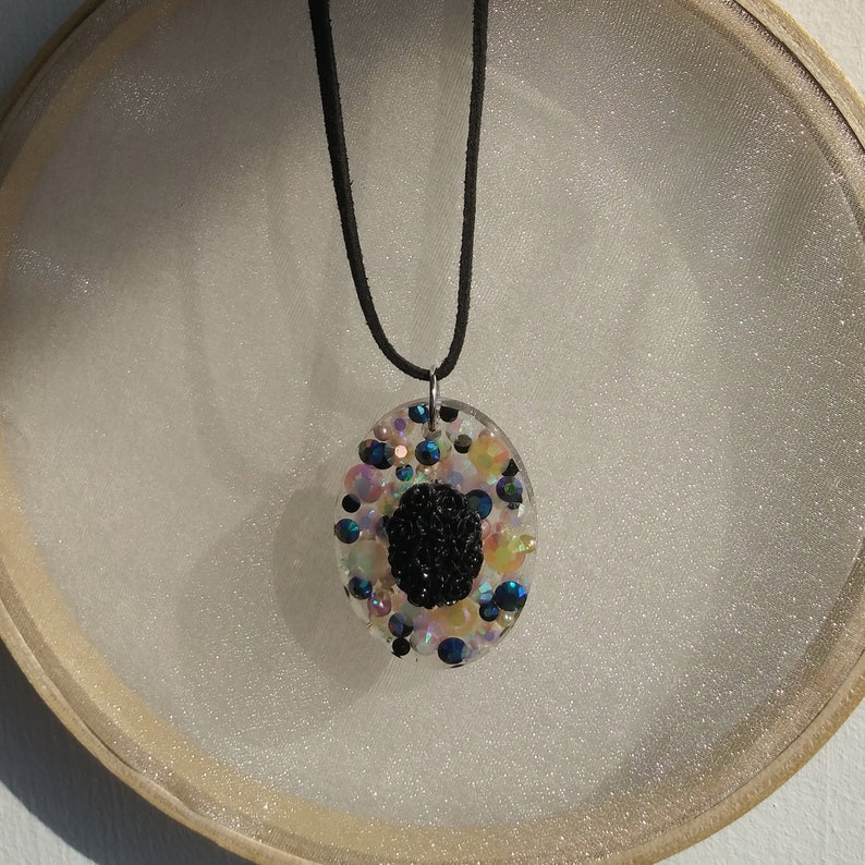 embedded w pearls and gems Black Flower Bouquet Pendant
