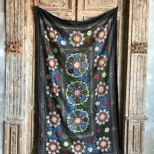 1970s Vintage suzani wall decor bed throw