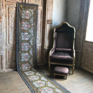1970s Very long vintage suzani long panel in pastel colours