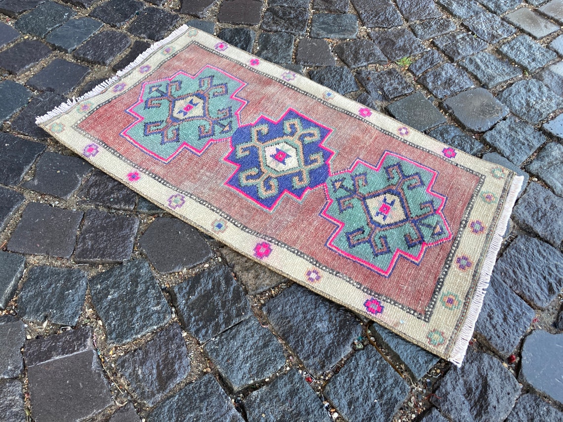 Vintage rug Bath rug Small rug Wool rug Home decor Bath Etsy