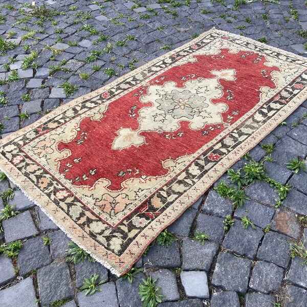 Antique turkish rug, oriental area rug, red blue rug, wool oushak rug, handknotted rug, vintage boho rug, entry rug, 2.7 x 5.5 ft