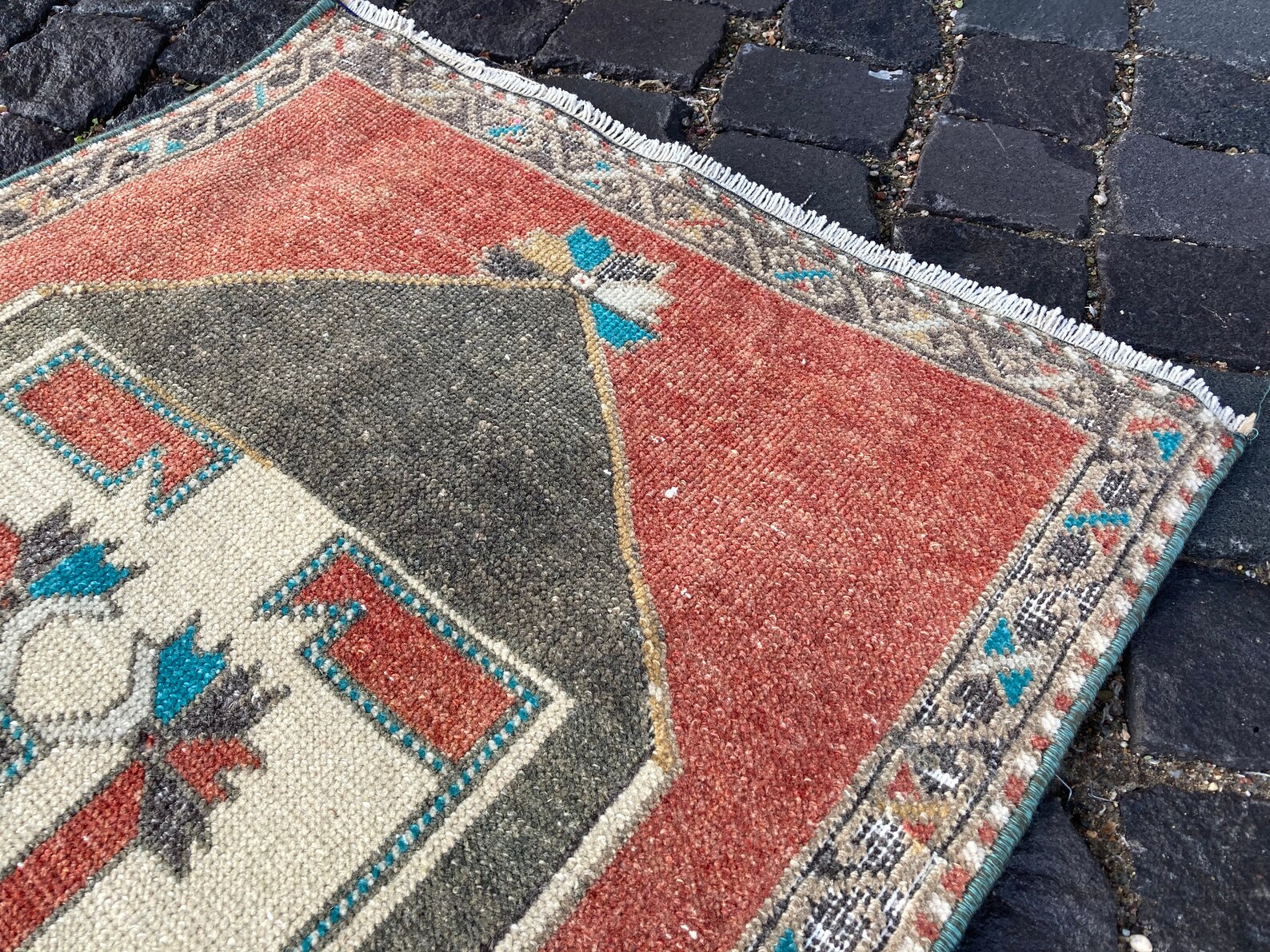 Ethnic rug Vintage rug Boho decor Handmade rug Wool rug Etsy