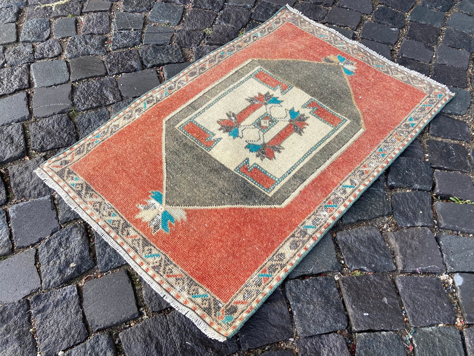 Ethnic rug Vintage rug Boho decor Handmade rug Wool rug Etsy