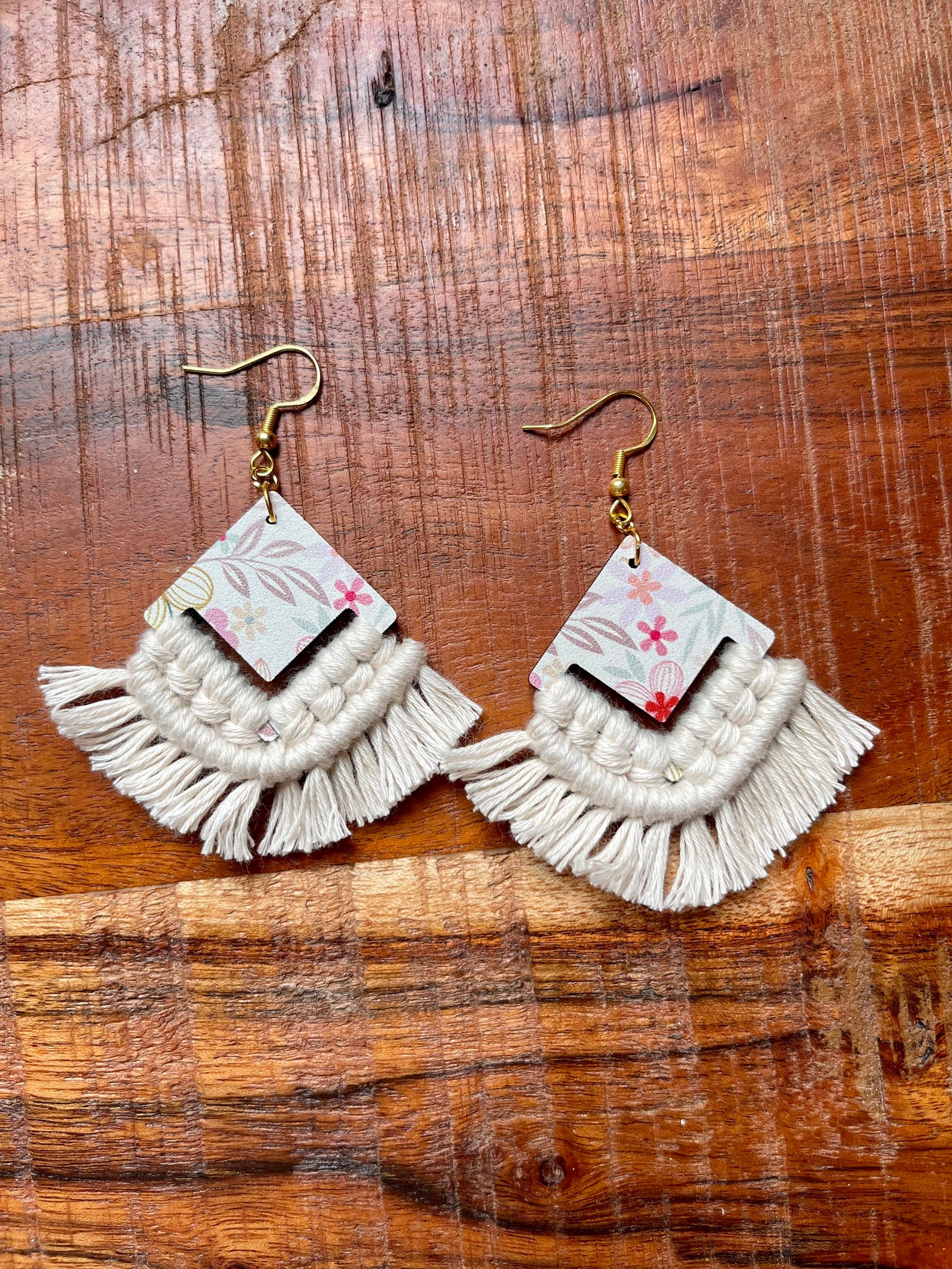 Macrame wood earrings Clearance