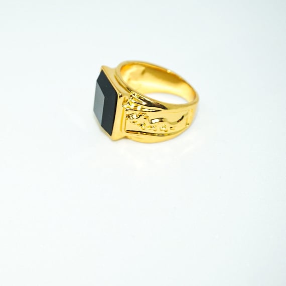 Natural Garnet (Gomedh) January month stone 925 Gold Plated Adjustable –  Shaligrams
