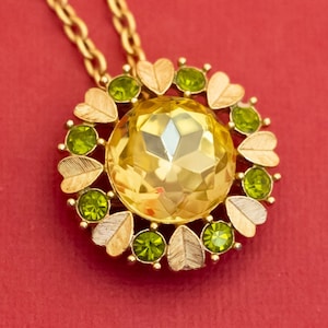 24 inch, Vintage Art Deco Yellow Faux Gem Gold Tone Necklace by Avon - F32