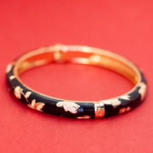 7 inch, Vintage Art Nouveau Black Band Stylish Hinge Bangle - F50