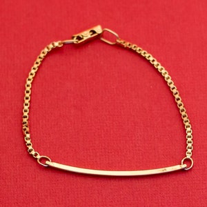 Minimalist Box Chain Hard Centered Plate Bracelet 6.5 Inches by Avon F17