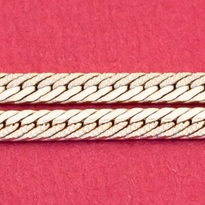 Vintage Gold Tone Chain Necklace 18 Inch - F8