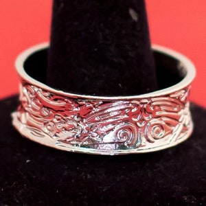 Vintage Engraved Art Nouveau Silver Tone Ring Size 14, F27