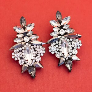 Orecchini vintage con fiocchi di neve e fiori astratti con strass - F40