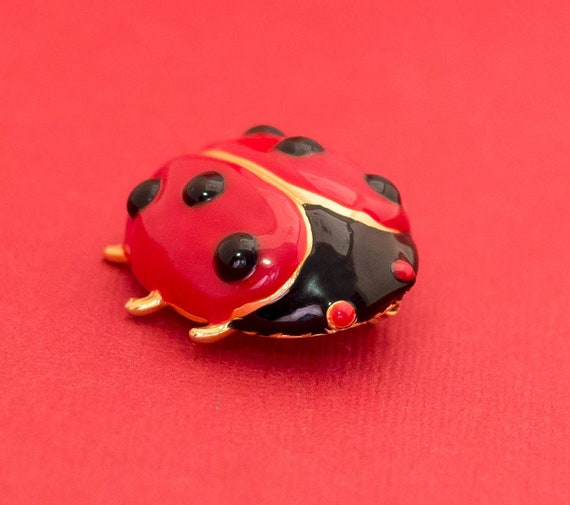 Red Lady Bug Insect Brooch F19 - image 1