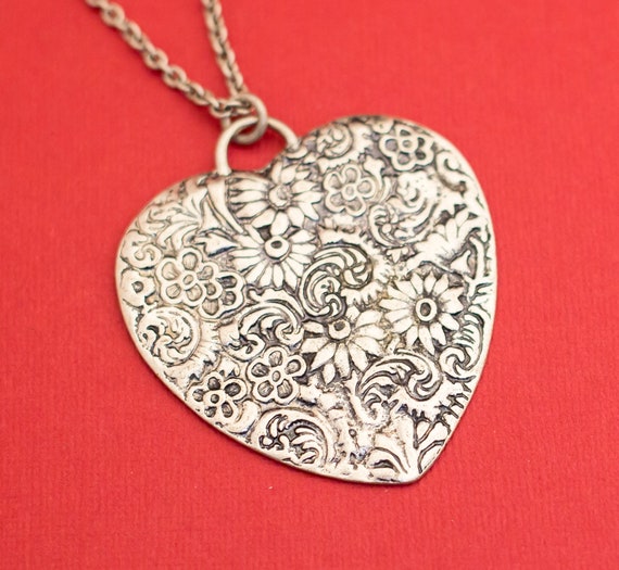 Antique Heart Romantic Message Silver Tone Neckla… - image 1
