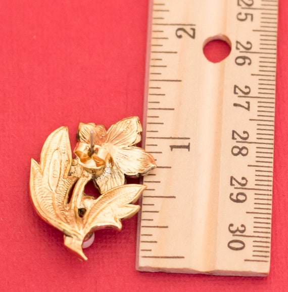 Vintage Stem Flower Ruby Red Center Stud Earrings… - image 3