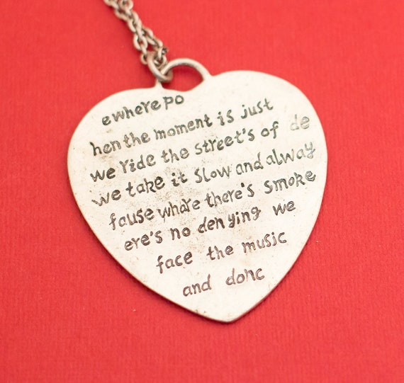 Antique Heart Romantic Message Silver Tone Neckla… - image 2