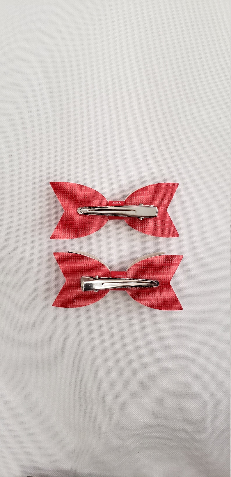 Valentine/'s Day bow love and hearts piggy tail bows Faux Leather Hair Bow