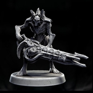 Sci-Fi Miniature Robot Fighter, H.R Giger Style | Base Diameter Sizes: 25mm,32mm, 50mm, 65mm,80mm | Resin Mini | Mini Monster Mayhem