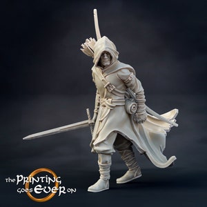 Human Ranger Fighter with Sword | Miniature | 28mm, 32mm, 54mm, 75mm, 100mm Scales | Pathfinder Figure | DnD | Figurine unpainted |