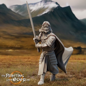 Human Ranger King Fighter with Sword | Miniature | 28mm, 32mm, 54mm, 75mm, 100mm Scales | Pathfinder Figure | DnD | Figurine unpainted |
