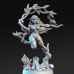 Female Wood Elf Druid, Alura Forest Dryad | 28mm Scale | 32mm Scale | 75mm Scale | Minis - D&D 5e - Pathfinder Sexy Figurine- RN Estudio