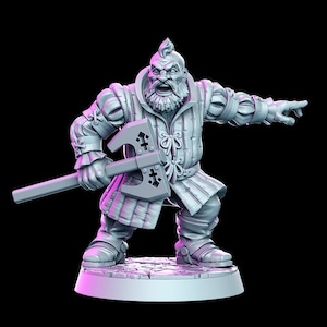 Puede incluir: Una figura en miniatura de plástico gris de un guerrero enano con barba y un peinado puntiagudo. El enano lleva una túnica detallada y sostiene un hacha grande.