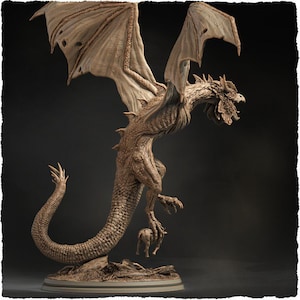 Gargantuan Cockatrice Dragon Miniature | Available in 28mm & 32mm Sizes 215mm High | Dragon Statue | Figurine | Dungeons and Dragons 5e