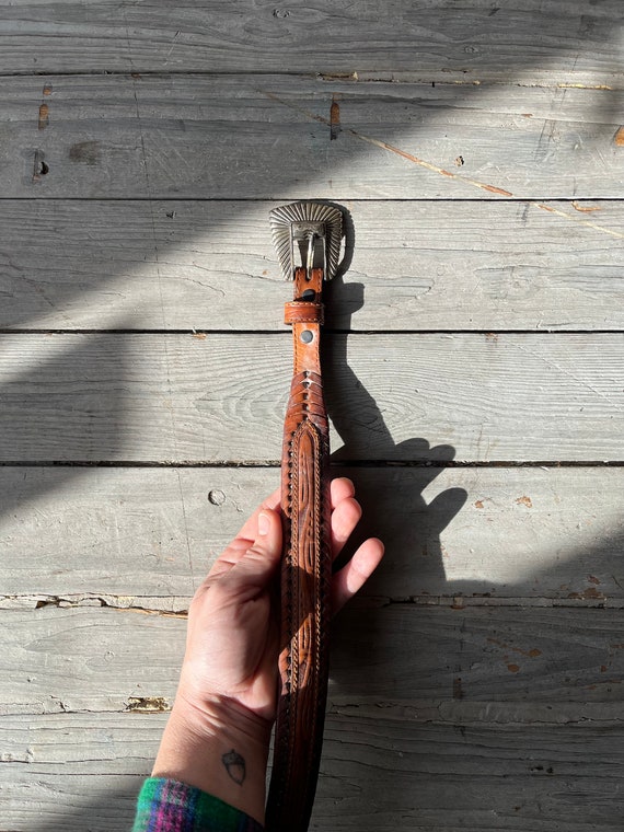 vintage tooled leather belt | vintage leather wes… - image 1