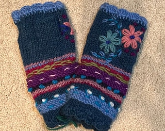 FAIRE TRADE:  Beautiful handmade from Nepal.  Fingerless gloves lined with Fleece.  Assorted colors and designs.