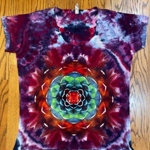 I Speak For The Trees.  XL Ladies Tie Dye Tee Shirt.