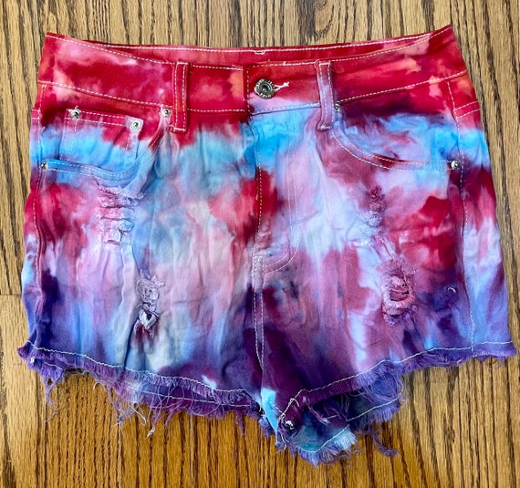 Tie dye shop jean shorts womens