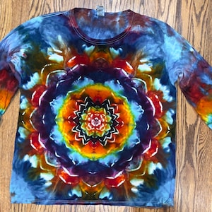 ROYGBIV.  XL Women’s Long Sleeves Tie Dye Tee Shirt.