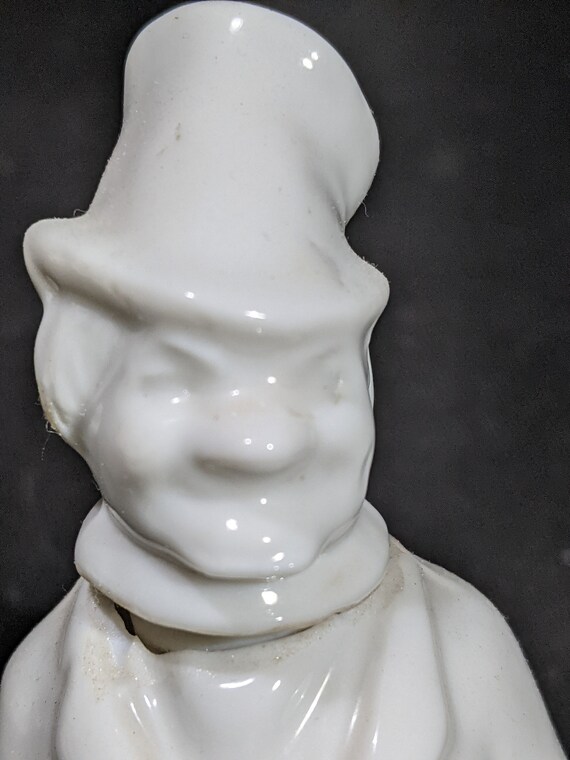 Jaunty Hobo, German Porcelain Figural Perfume - image 3