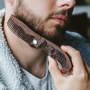 Personalized Gift for Husband, Foldable Beard Comb, Boyfriend Birthday Gifts, Groomsman Gift, Beard Gifts, Wooden Anniversary Gift for Mens image 2