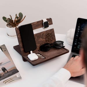 SALE! Birthday gift for him, Docking station men, Personalized charging station, Husband gift, Dad Gift, Tech accessories, Wooden Gift