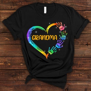 Grand-mère Maman Coeur Empreinte de main PNG, Grand-mère Coeur avec 4 mains PNG coloré, 4 mains colorées PNG