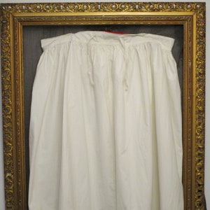 Old cotton petticoat skirt. Victorian style skirt with crochet lace. Provence style.